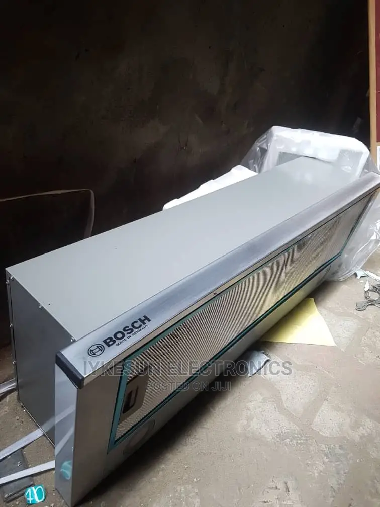 New Bosch Inbuilt Heat Extractor 90*60cm Charcoal Filter