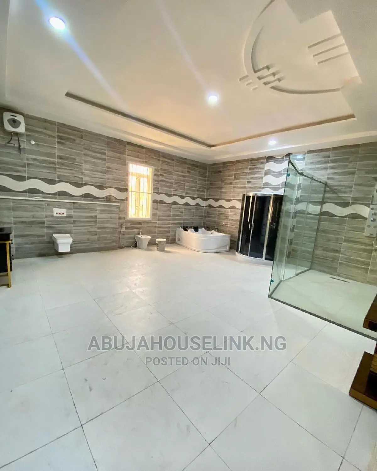 9bdrm Duplex in Maitama for sale