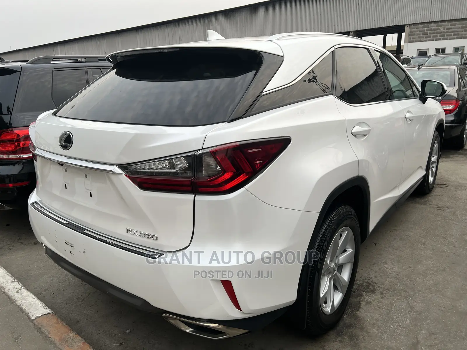 Lexus RX 350 AWD 2017 White
