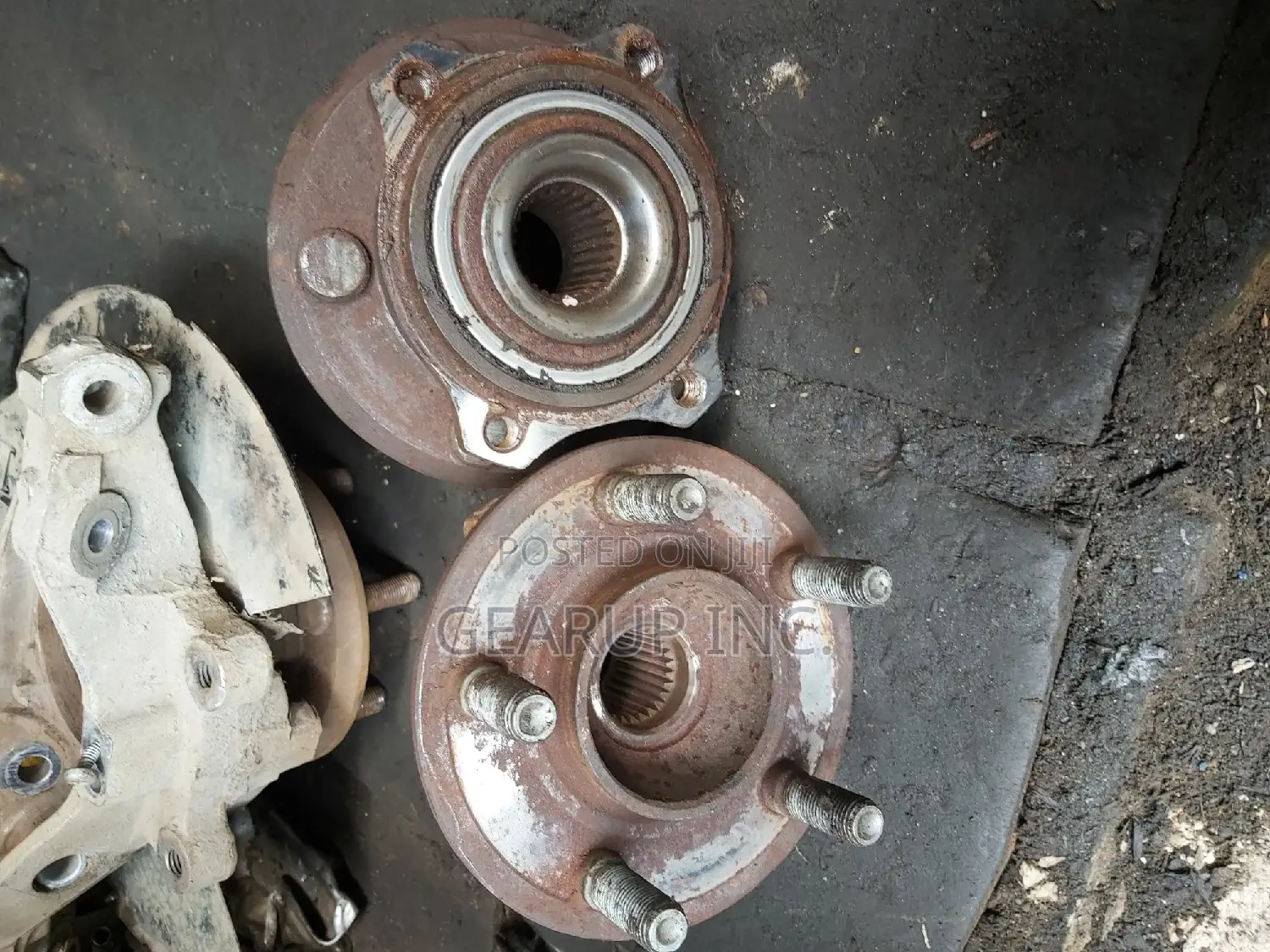 Tokunbo Wheel Hub for Dodge Charger