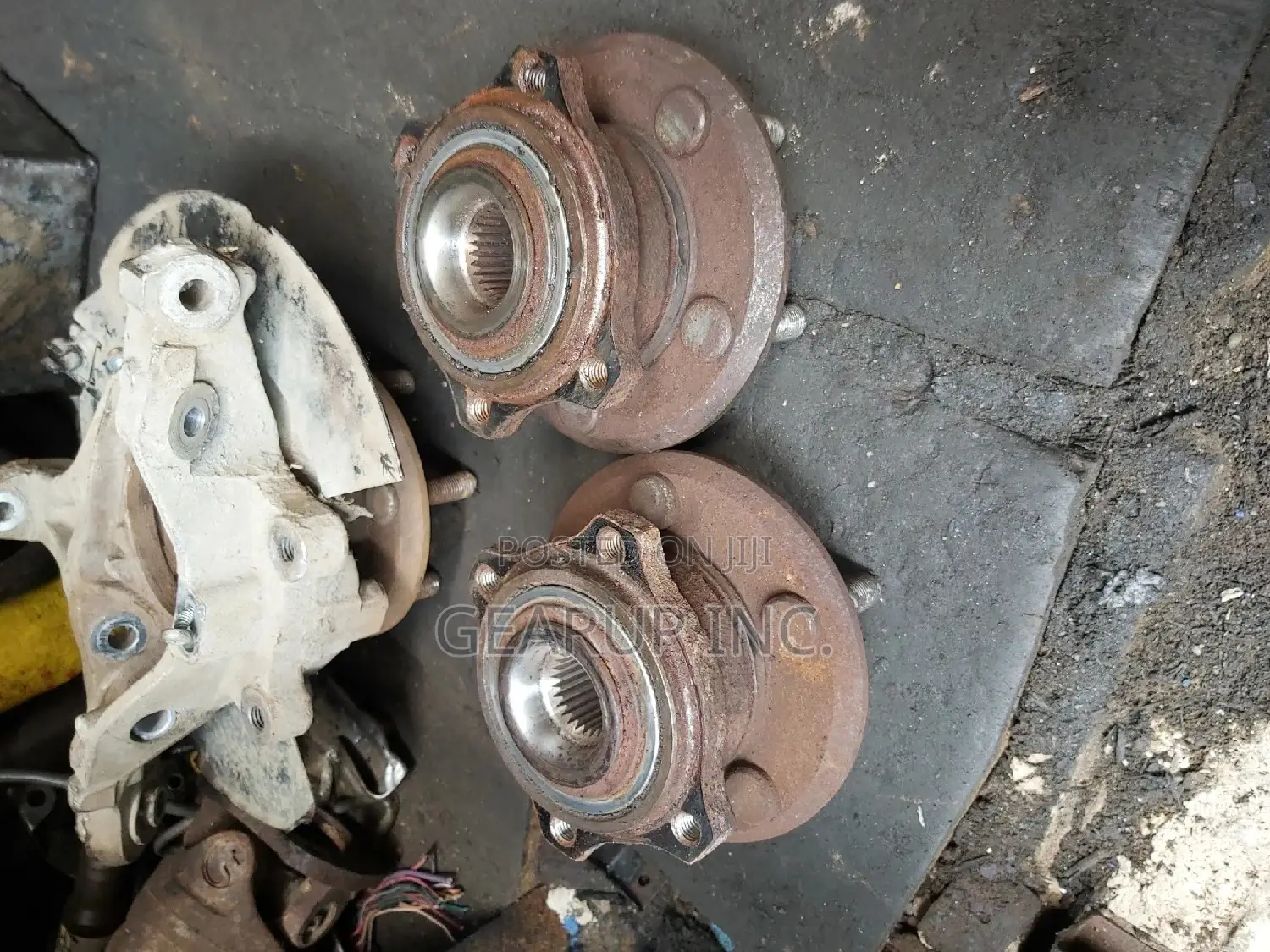 Tokunbo Wheel Hub for Dodge Charger