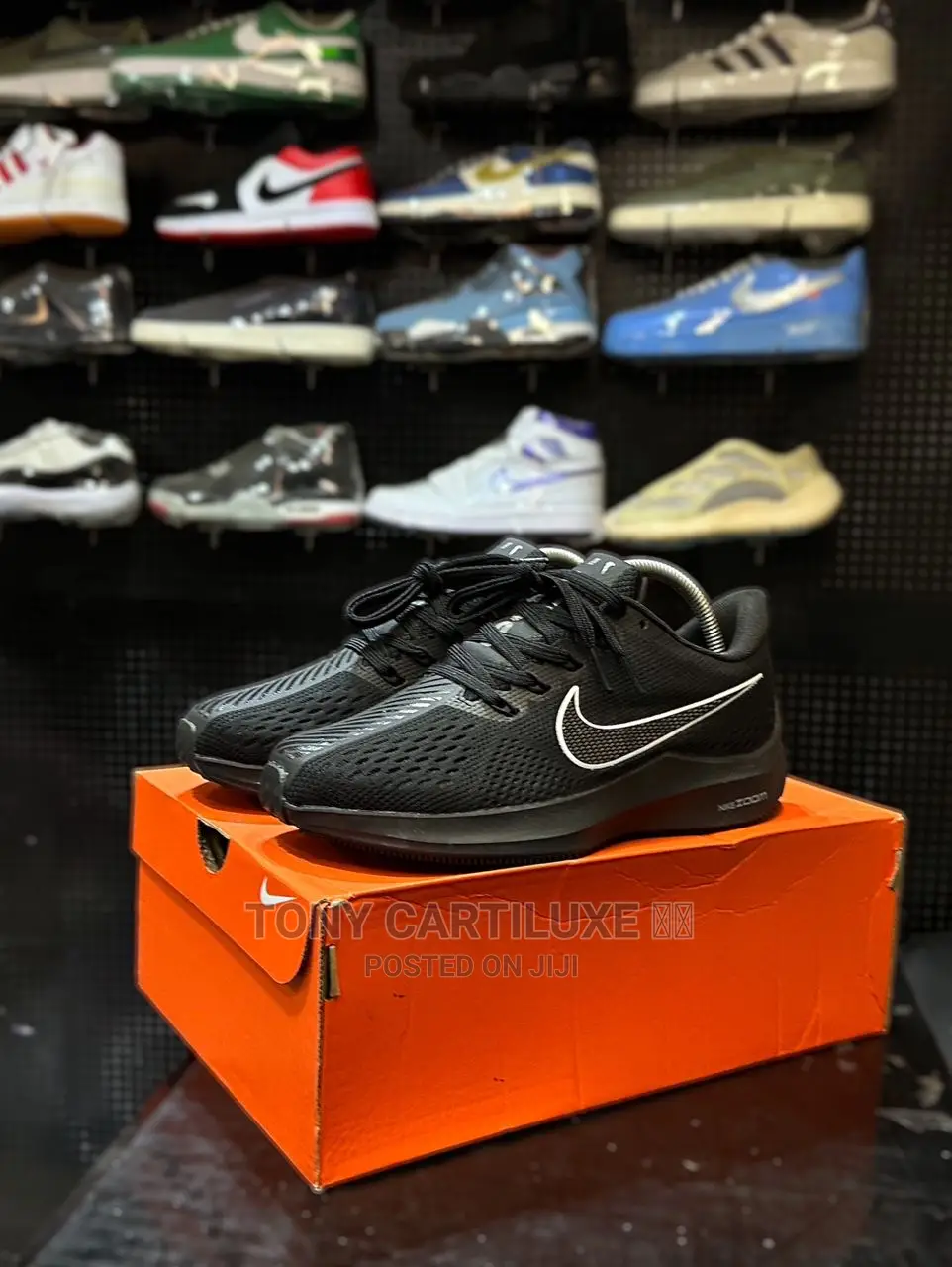 *Nike Zoom Pegasus V6 Turbo (Triple Black)*
