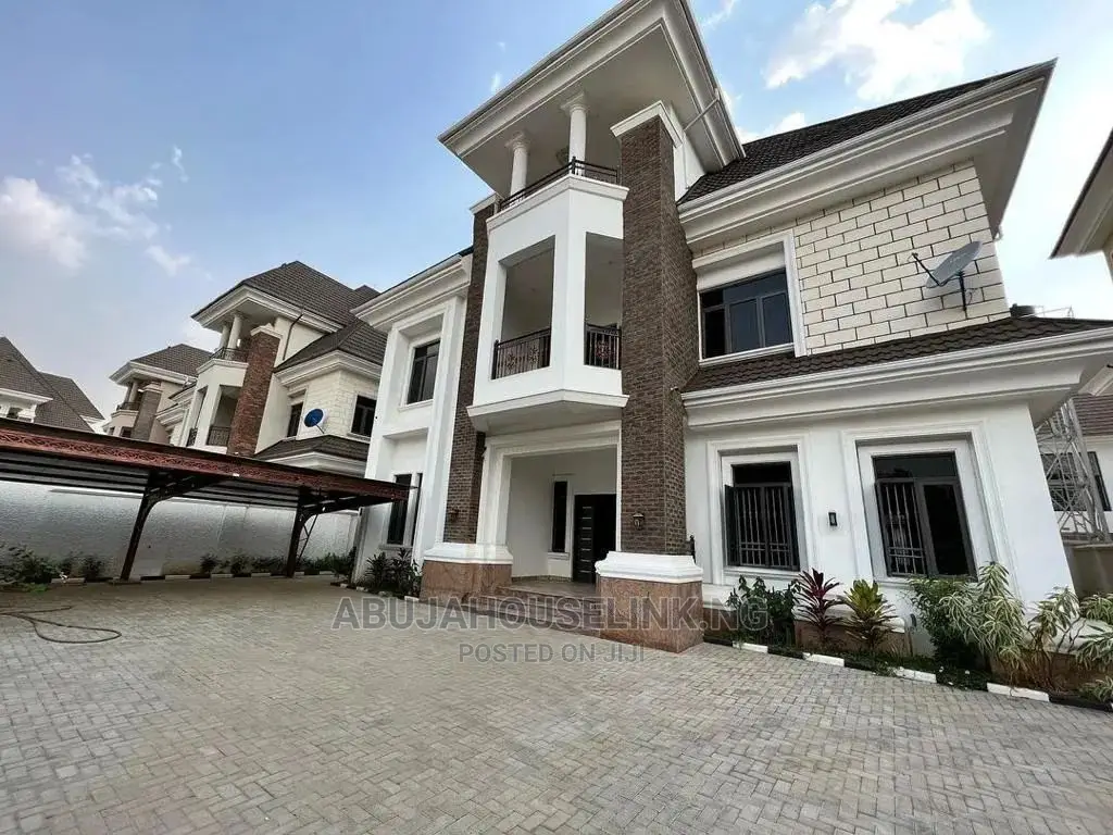 6bdrm Duplex in Asokoro Main for sale