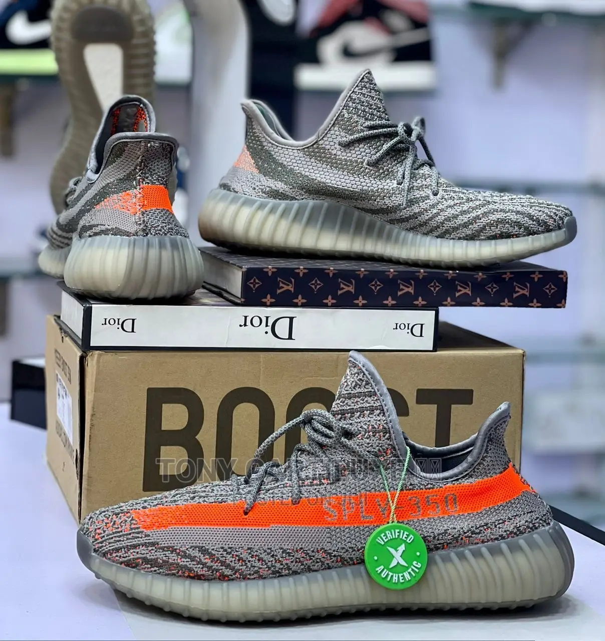 *Yeezy 350 V2 ‘ Beluga ‘*