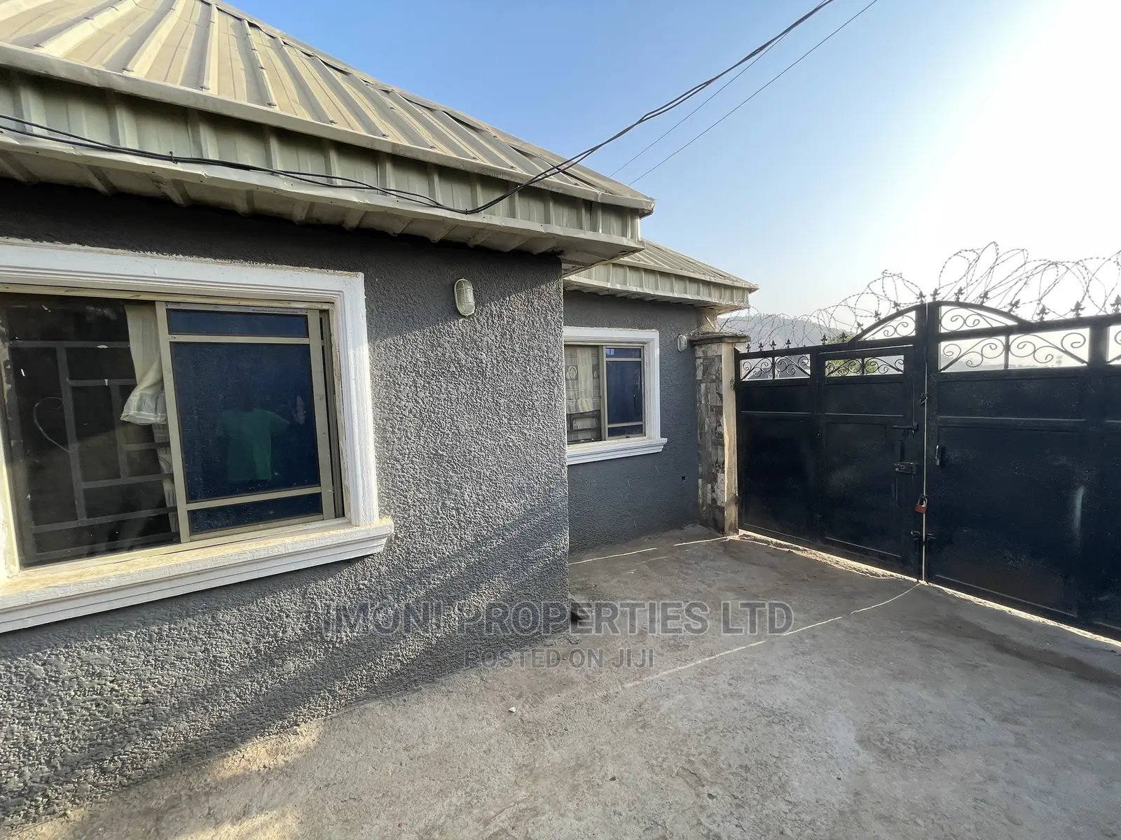 3bdrm Bungalow in Obasajo Road, Dutse-Alhaji for rent