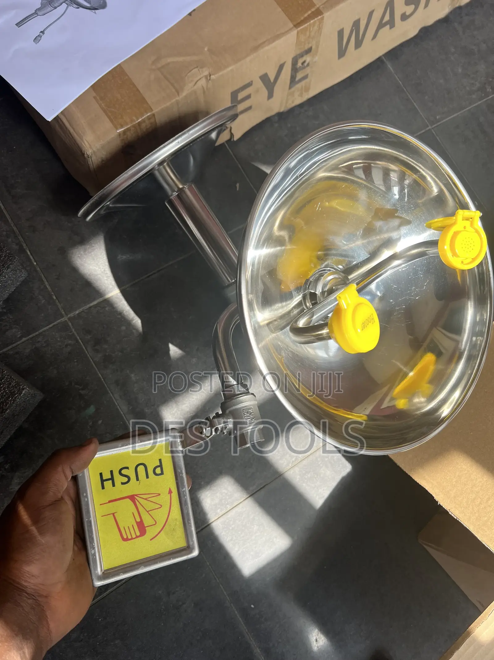 Hooter Wall Mounted Stainless Steel Eyewash Shower Station