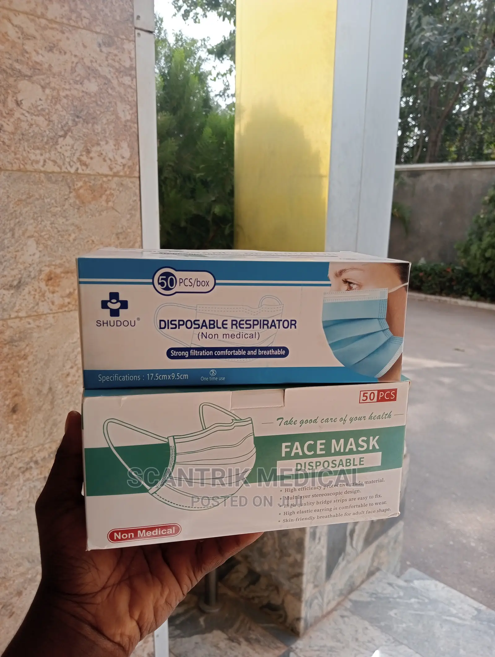 Suitable Face Mask for Homes, Offices An