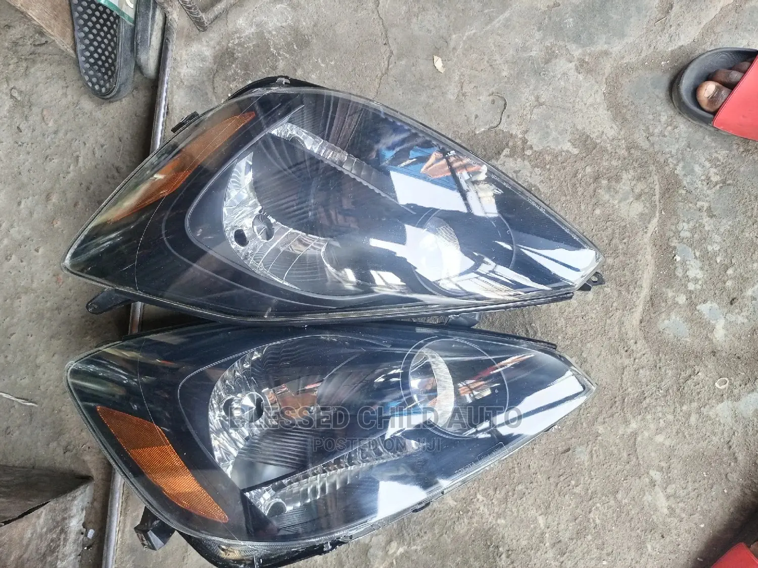Headlamp Toyota Sienna 2003-2005 Tinted