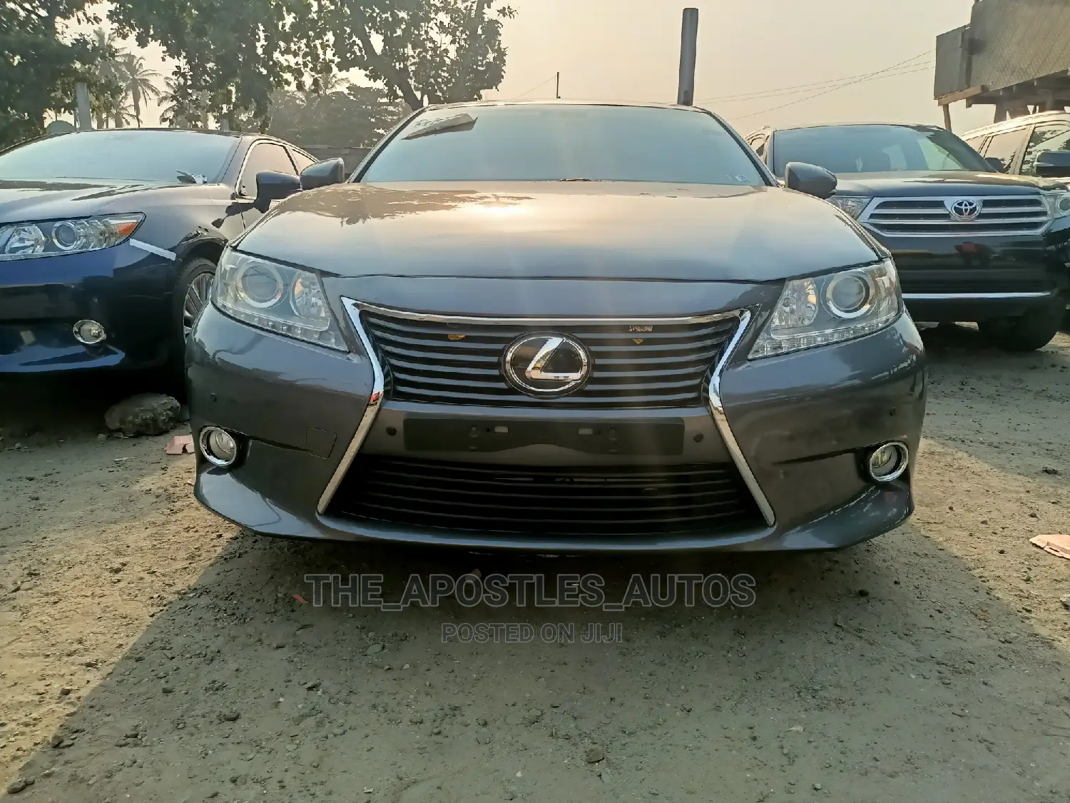 Lexus ES 350 FWD 2014 Gray