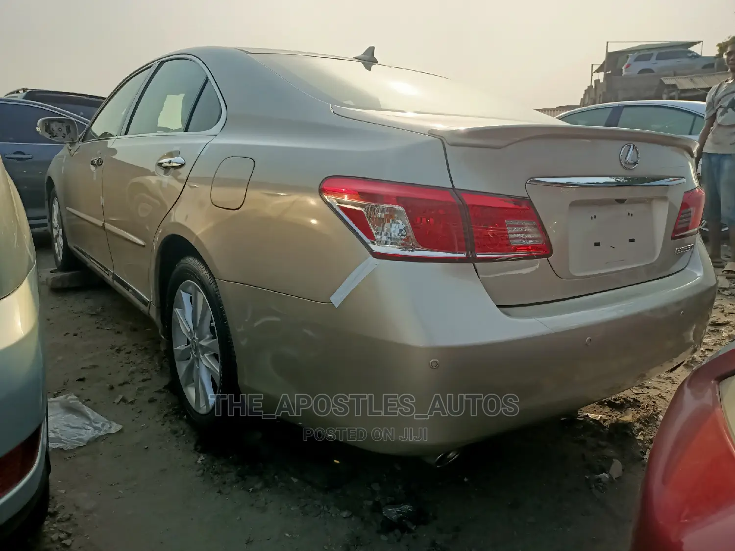 Lexus ES 350 2012 Gold