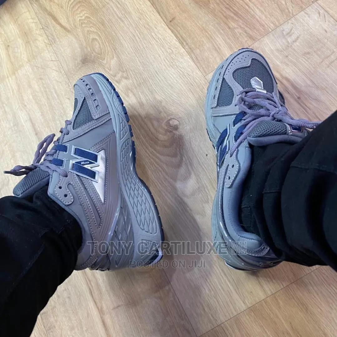 New Balance M1530GL Purple Sneakers,