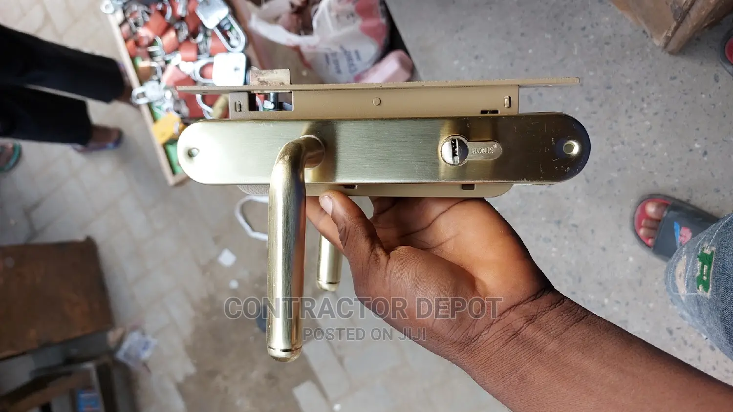 Simple Design Brass Door Lock 7 Inches