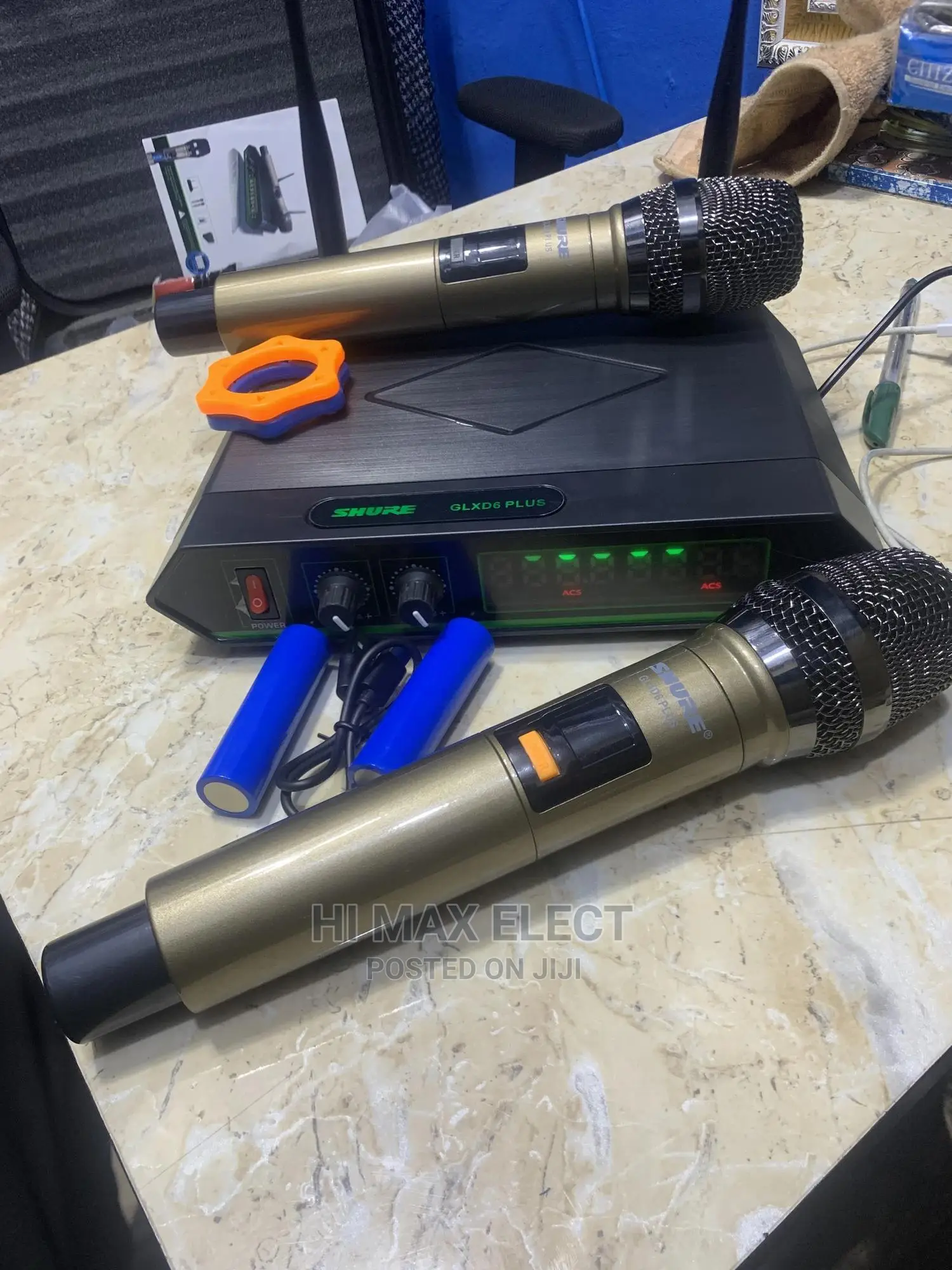 Shure Glxd 6plus Rechargeable Wireless Microphone