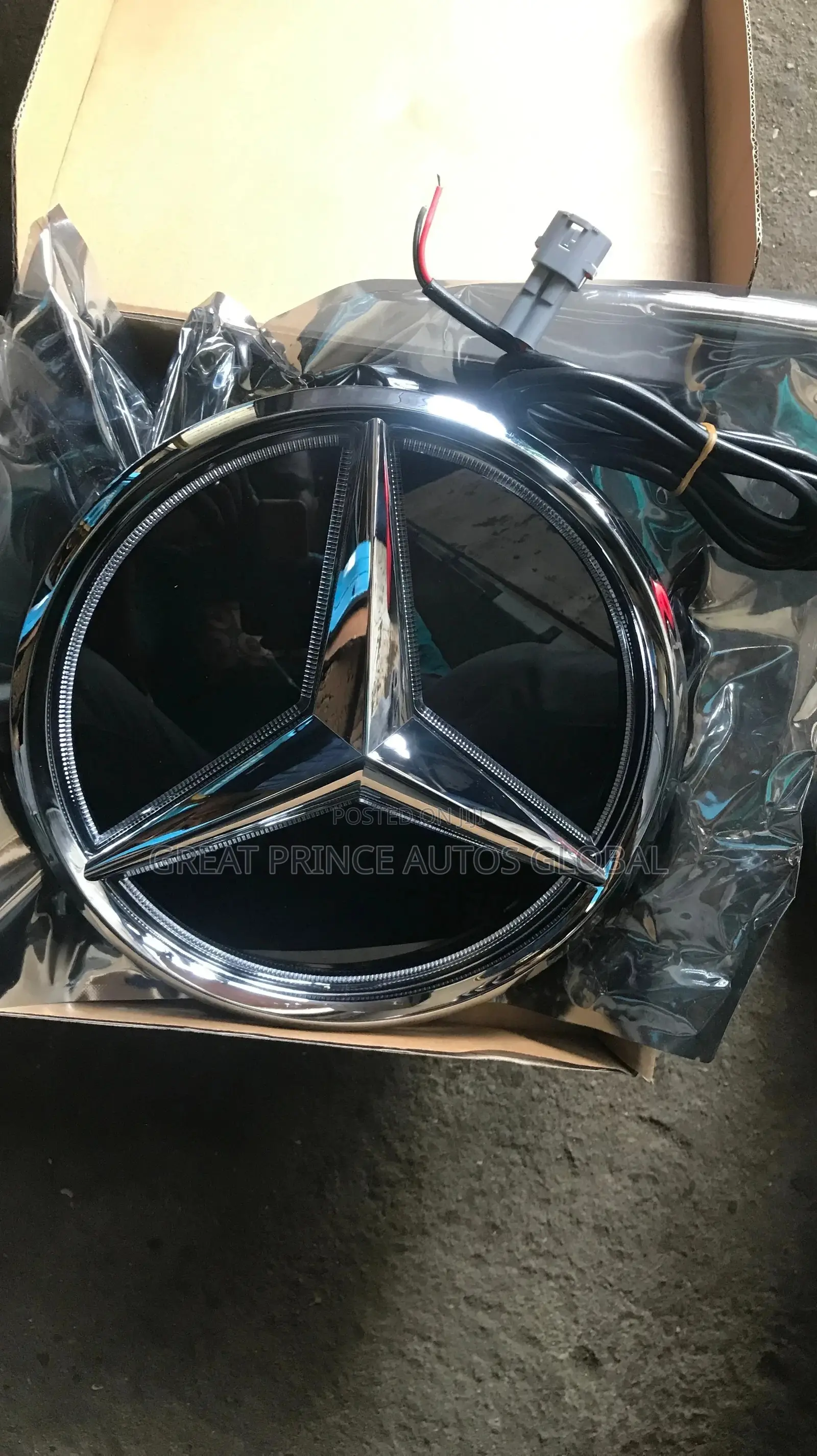 Front Grill Star Logo With Light Glass for Gle/GLC