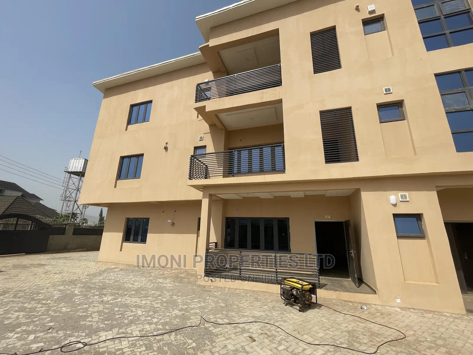 3bdrm Block of Flats in Dawaki, Bwari for rent