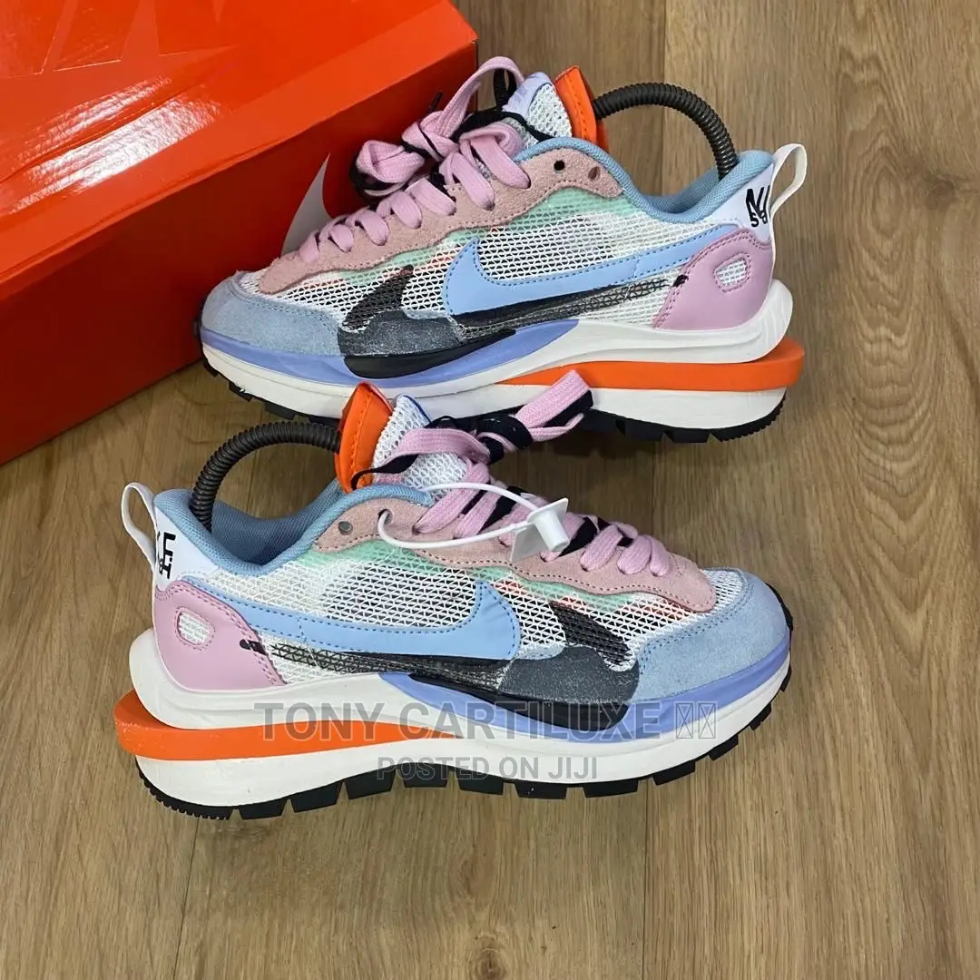 Nike X Sacai Vaporwaffle Multicolor Sneaker