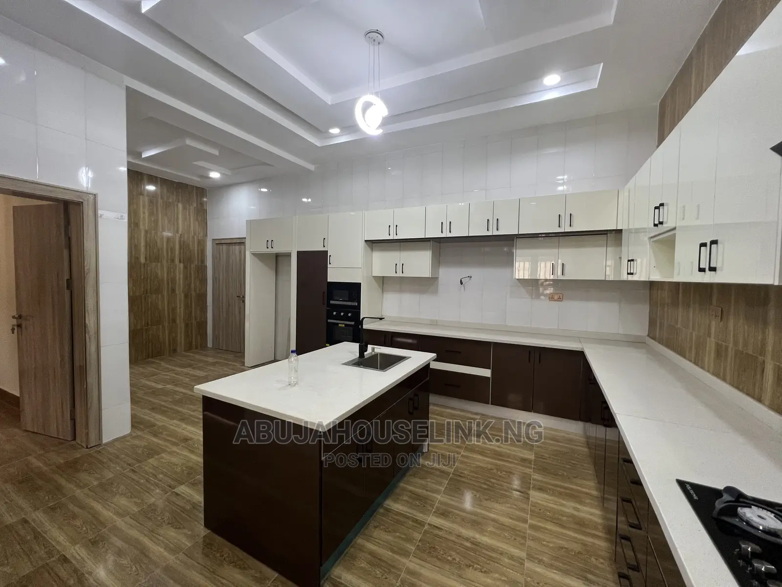 6bdrm Duplex in Efab Metropolis, Gwarinpa for sale