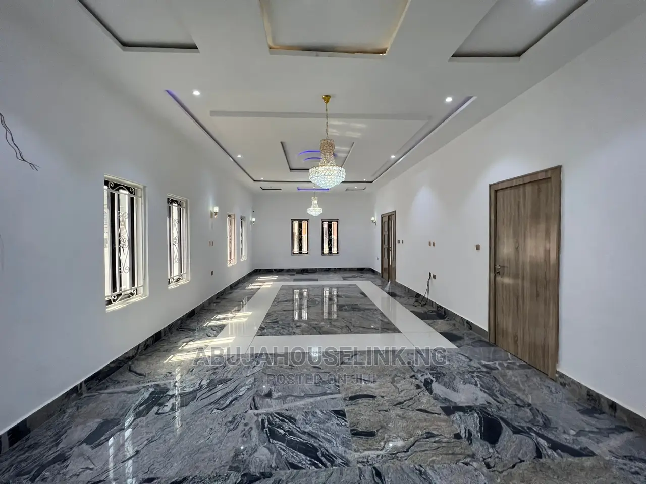 6bdrm Duplex in Efab Metropolis, Gwarinpa for sale