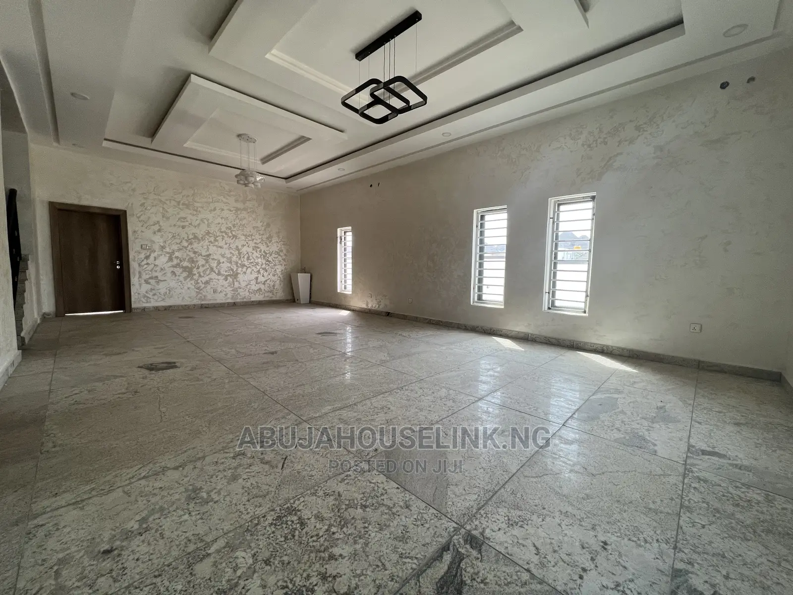 7bdrm Duplex in Efab Metropolis, Gwarinpa for sale