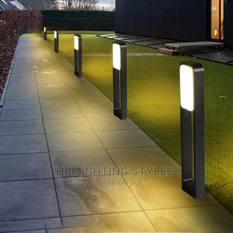 Thrisdar Outdoor Bollard Light