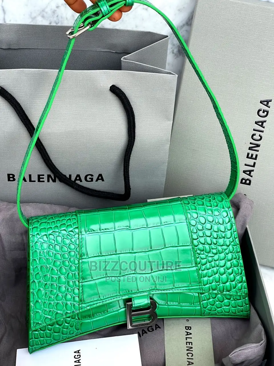 Original BOTTEGA VENETA Shoulder Bags Available in Store