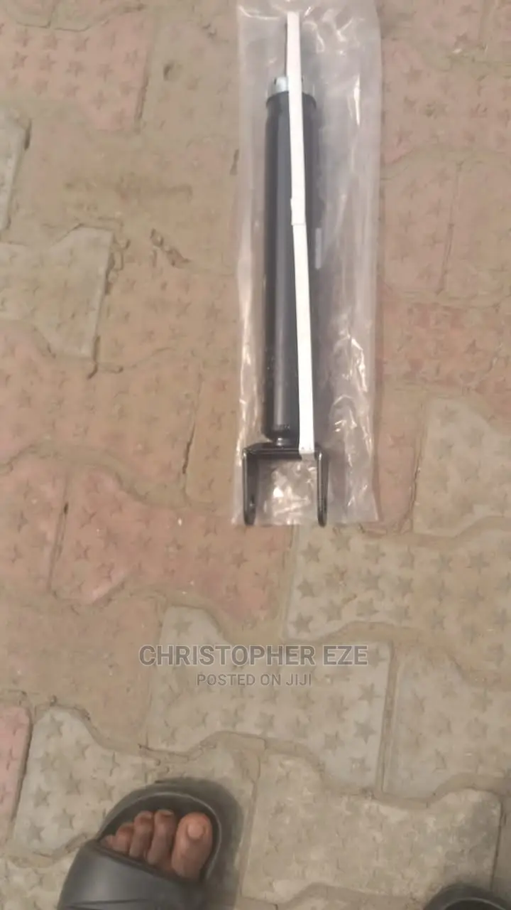 Jeep Grand Cherokee Back Shock 2012 2013 2014 2015