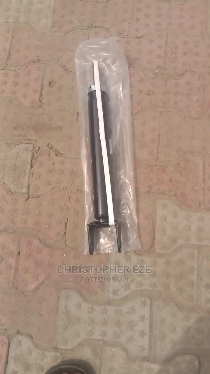 Jeep Grand Cherokee Back Shock 2012 2013 2014 2015