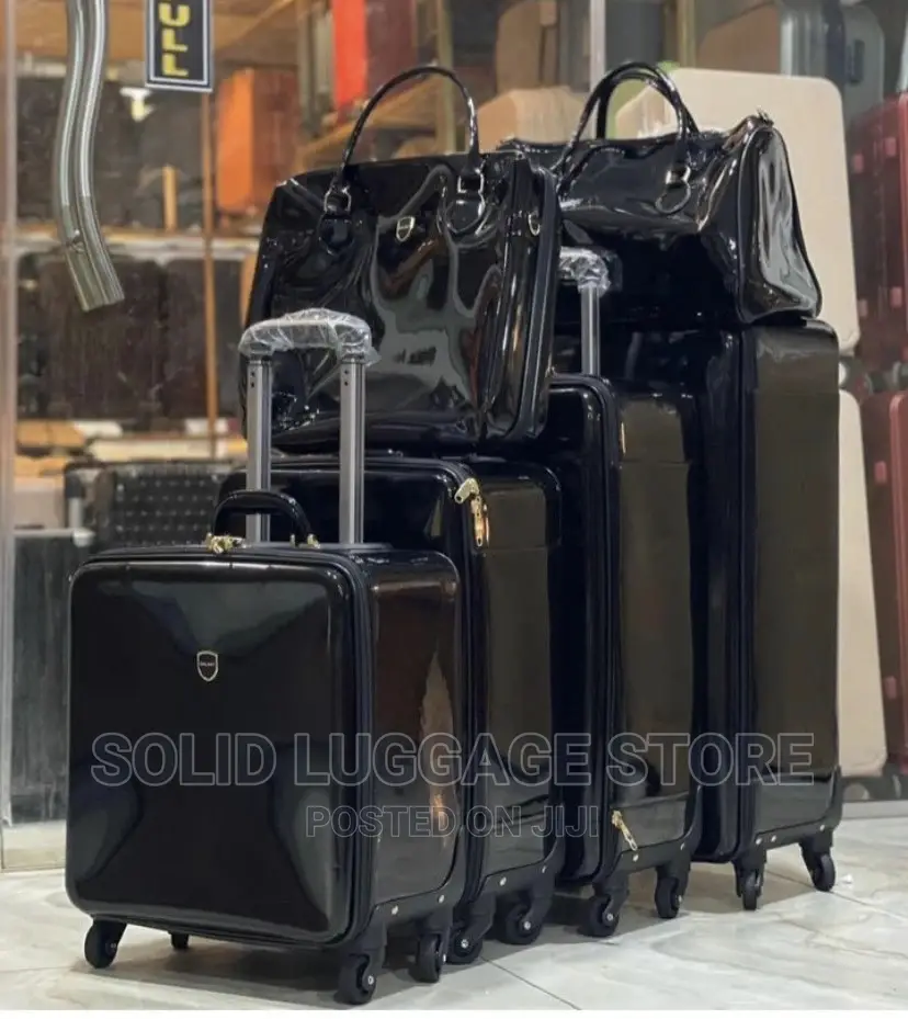 Mirror Face Luggage Box