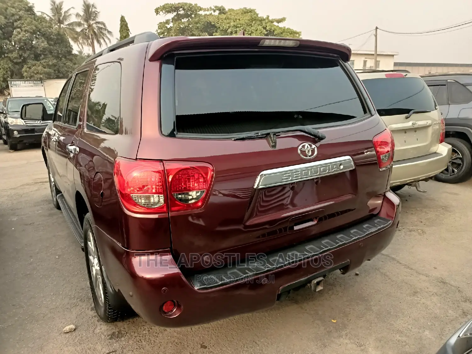 Toyota Sequoia 2011 Burgundy
