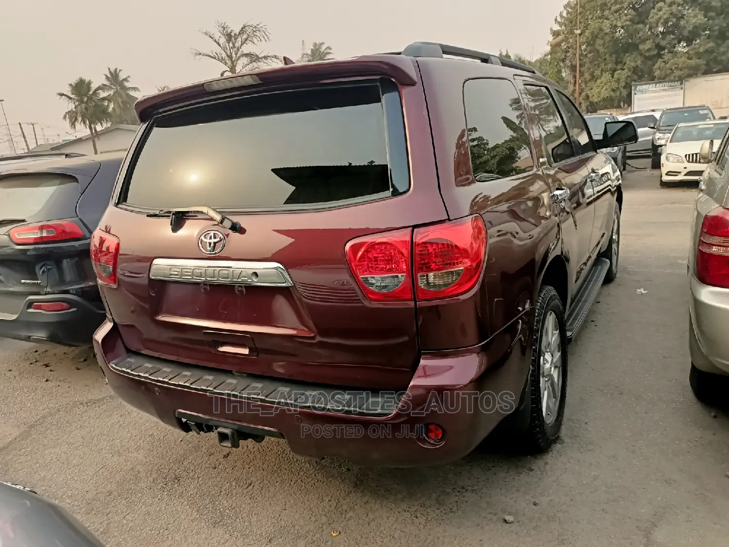 Toyota Sequoia 2011 Burgundy