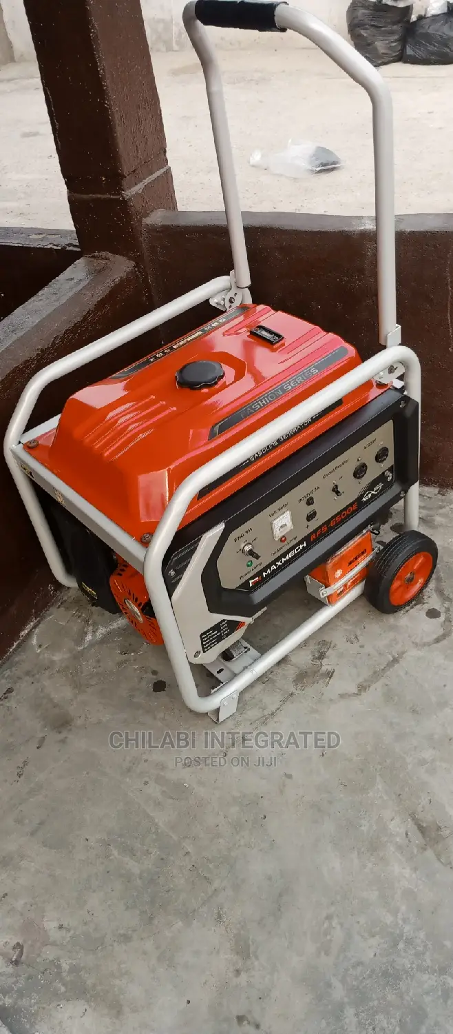 1 Month Old Very New 6KVA MAXMECH 6500E Key Start Generator