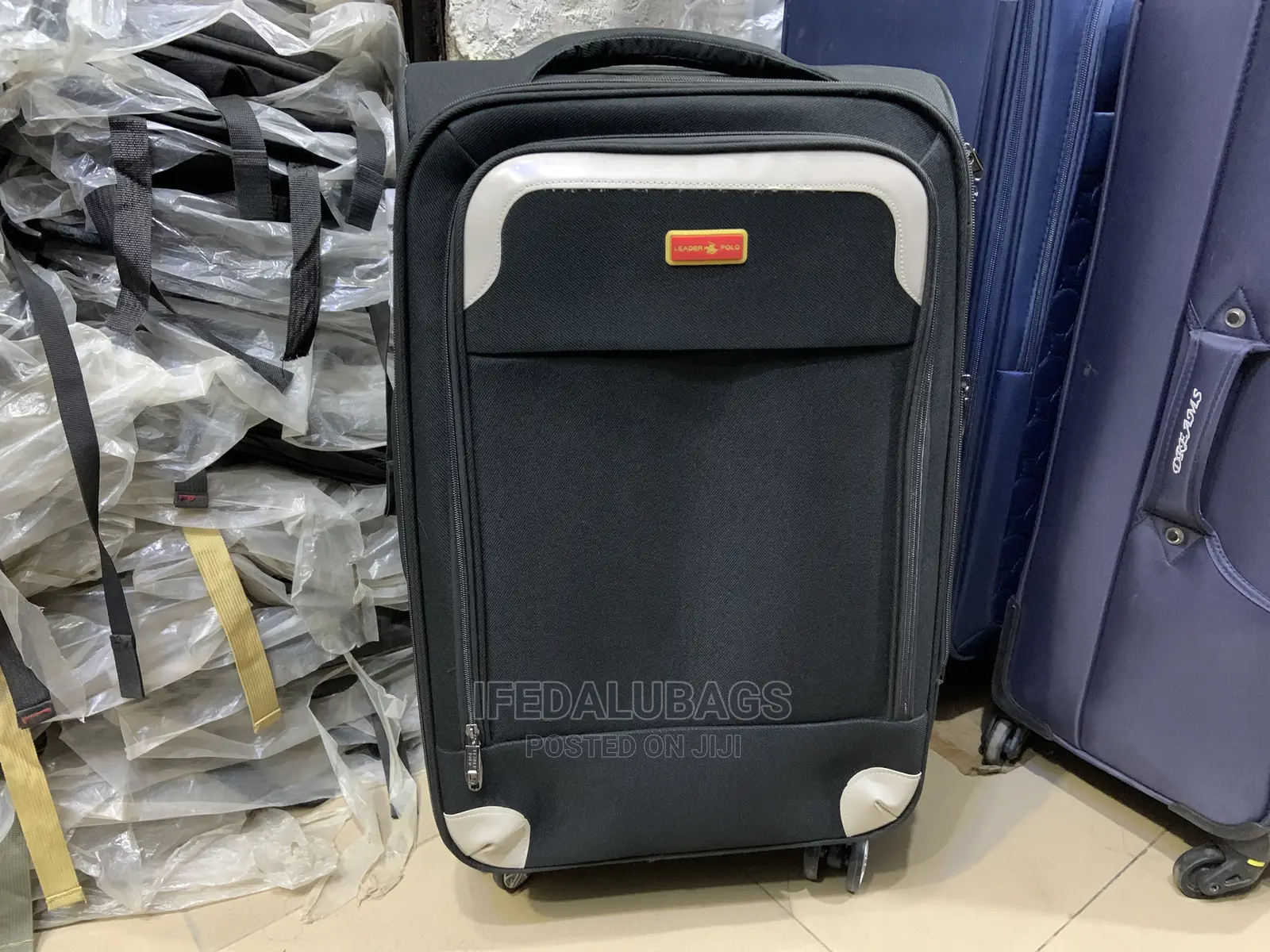 Medium Size Light Weight Leather Polo Traveling Luggage