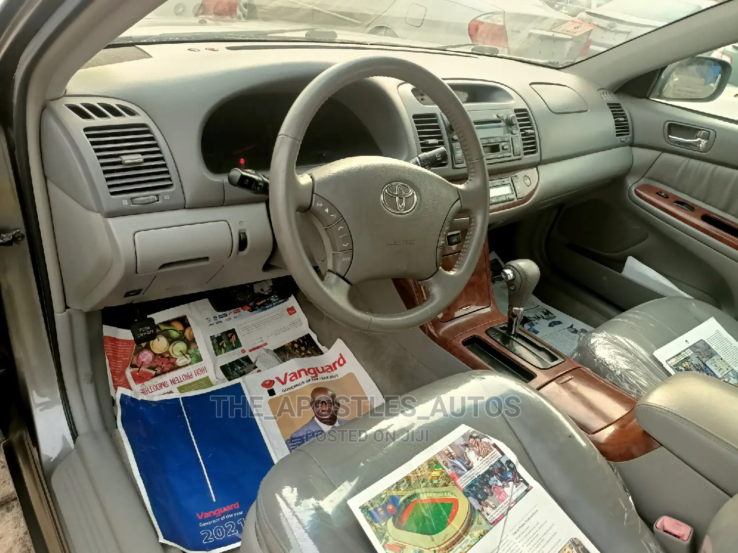 Toyota Camry 2005 Gray