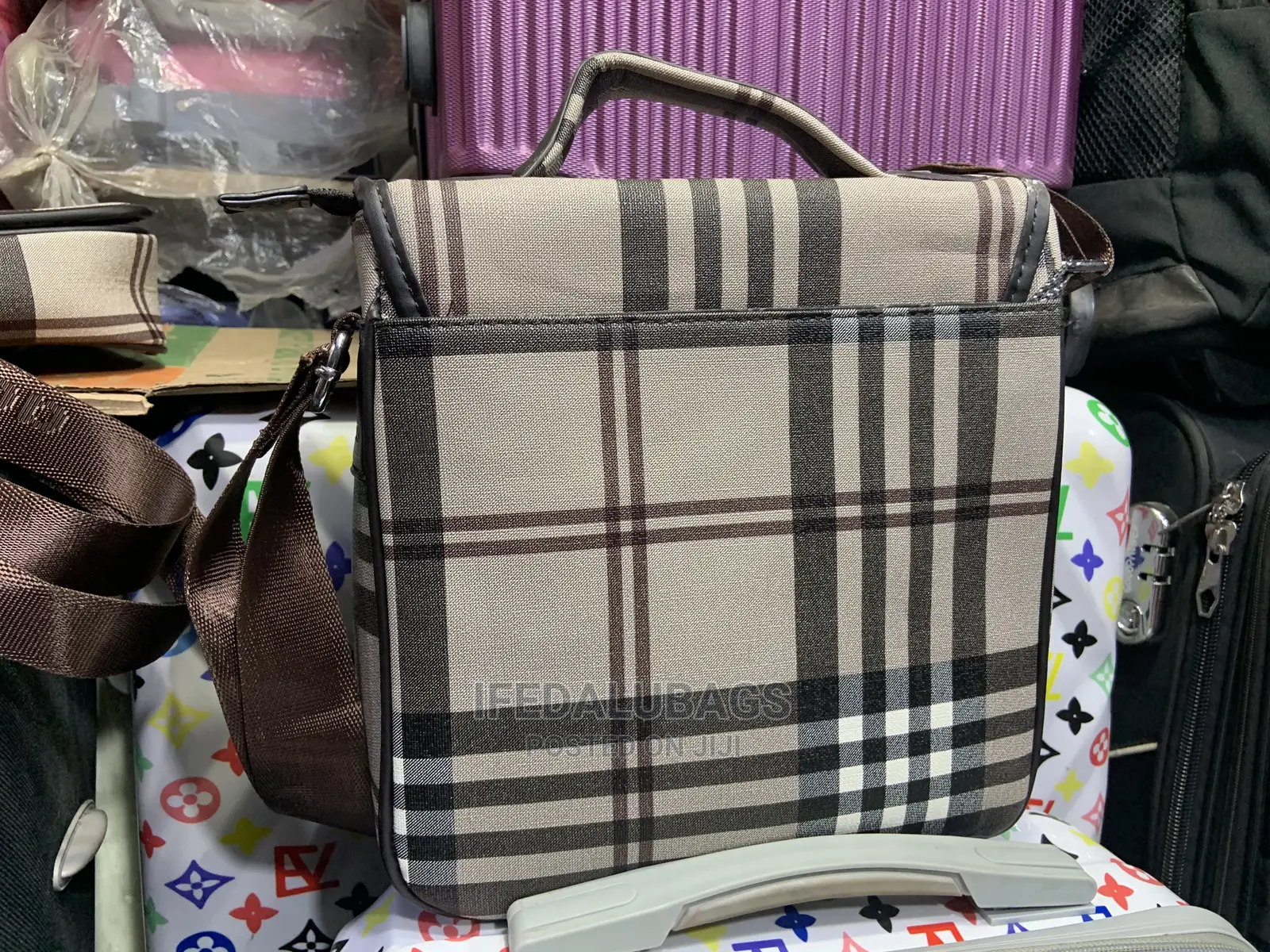 Medium Size Leather Quality Side Bag