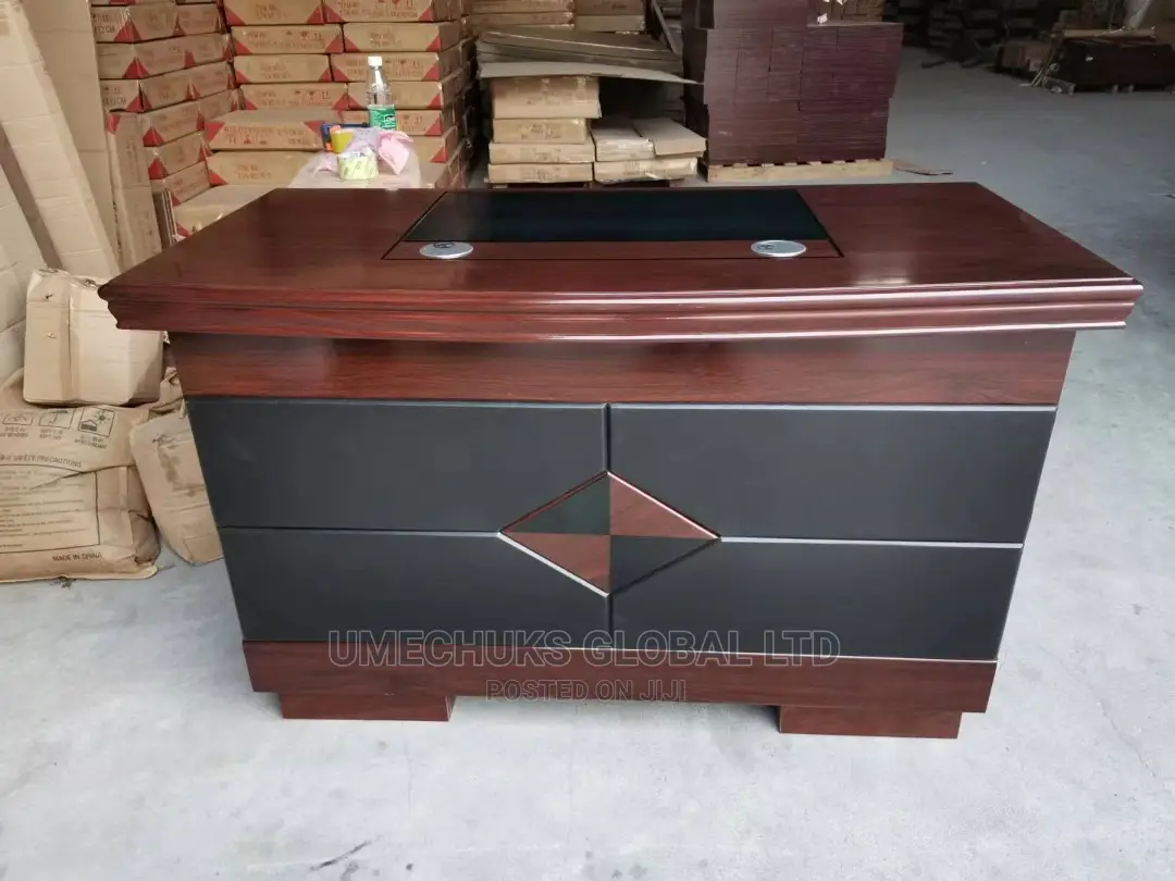 Quality Executive 1.4m Wooden Office Table.