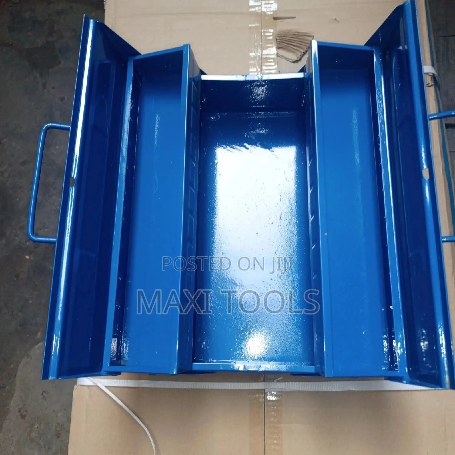 Empty Tools Box