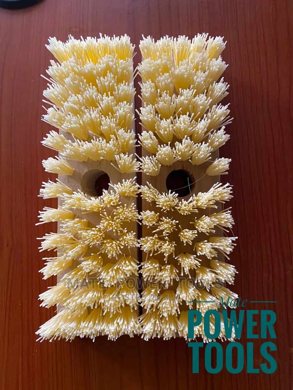 Wooden Scrubbing Brush With Handle