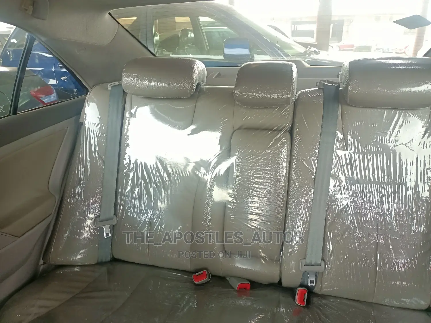 Toyota Camry 2010 Silver