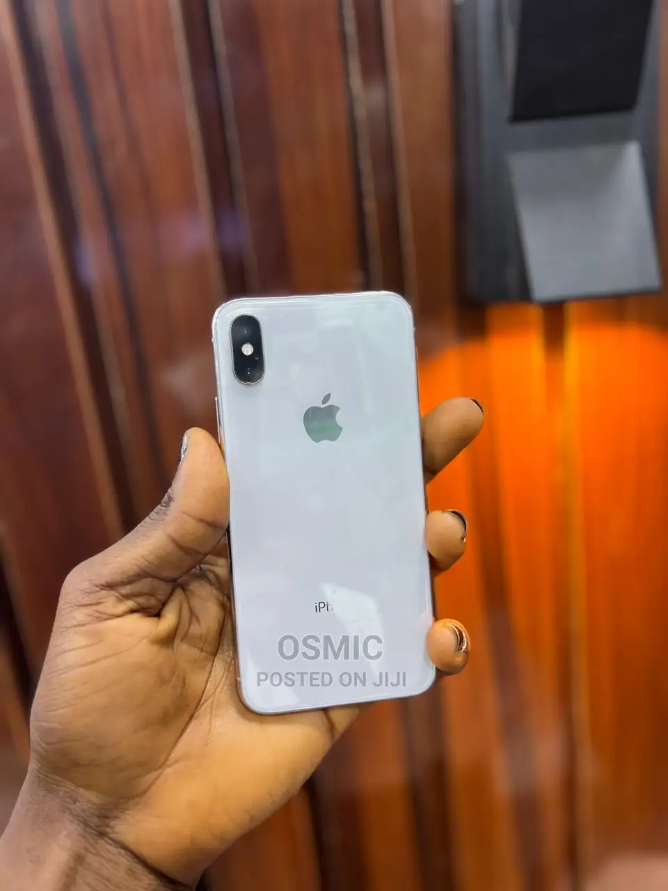 New Apple iPhone X 64 GB White