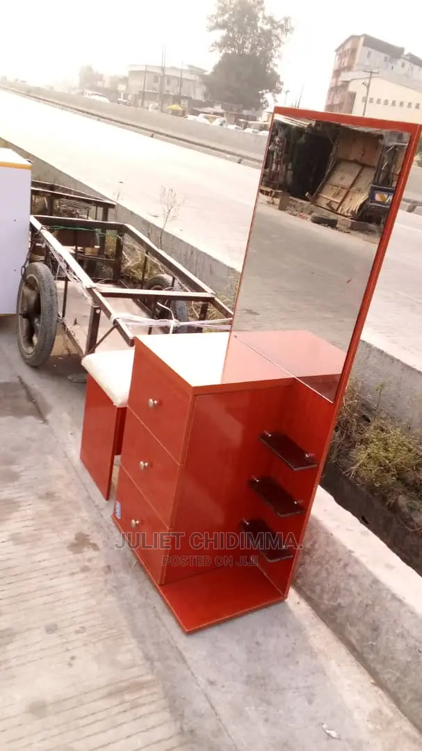 A Quality Dresser
