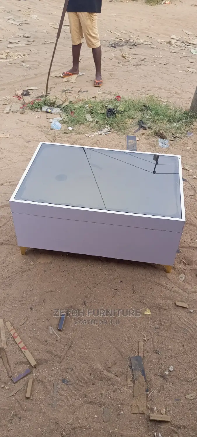 Standard Center Table