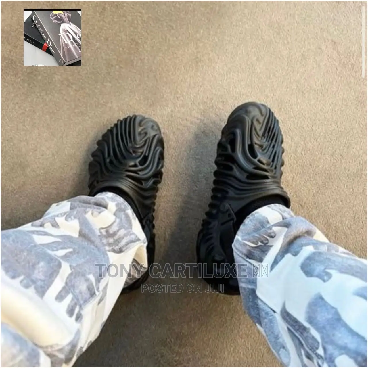 Crocks + 1 Nike Free Socks