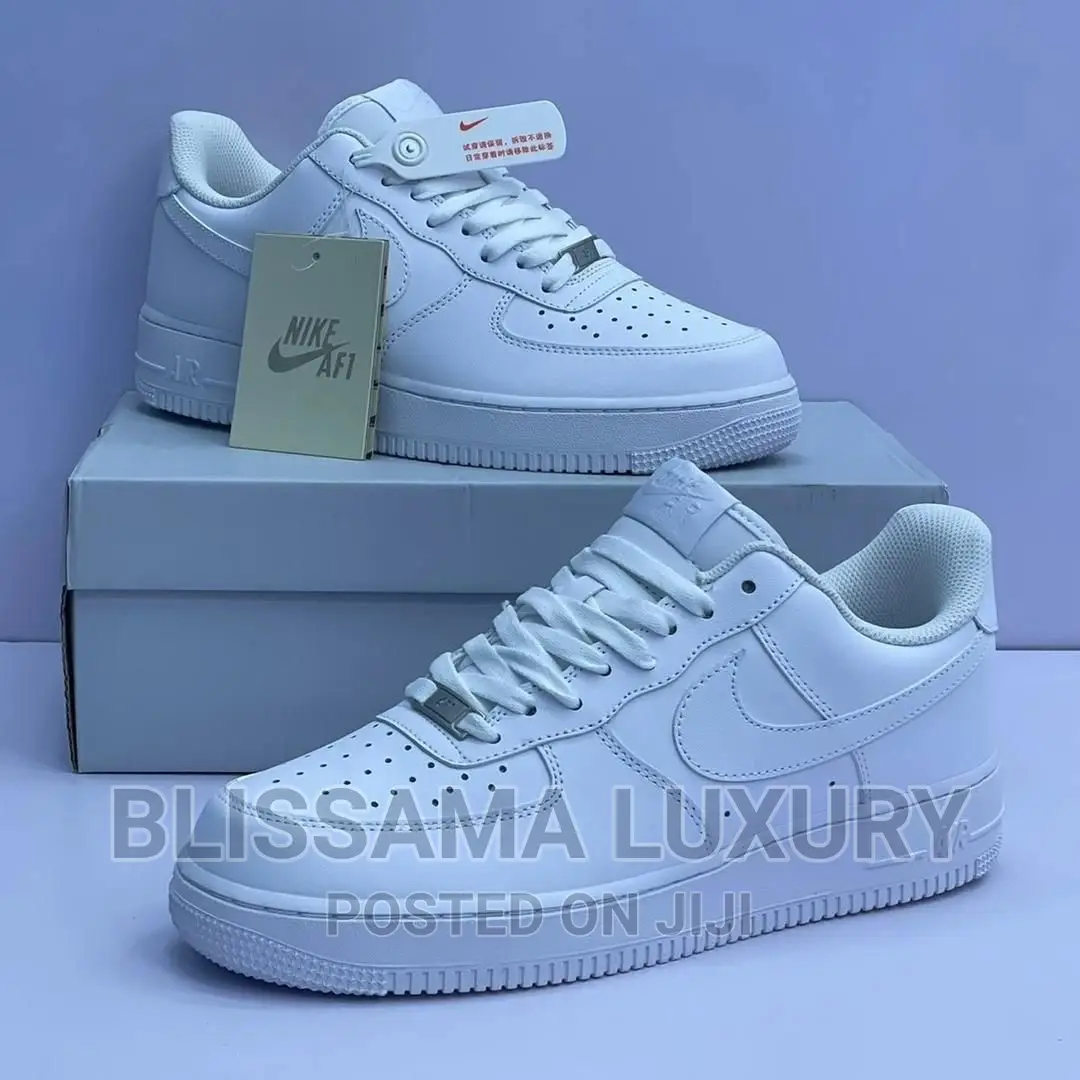 Hig Quality Nike Air Force 1 "All White" Sneakers