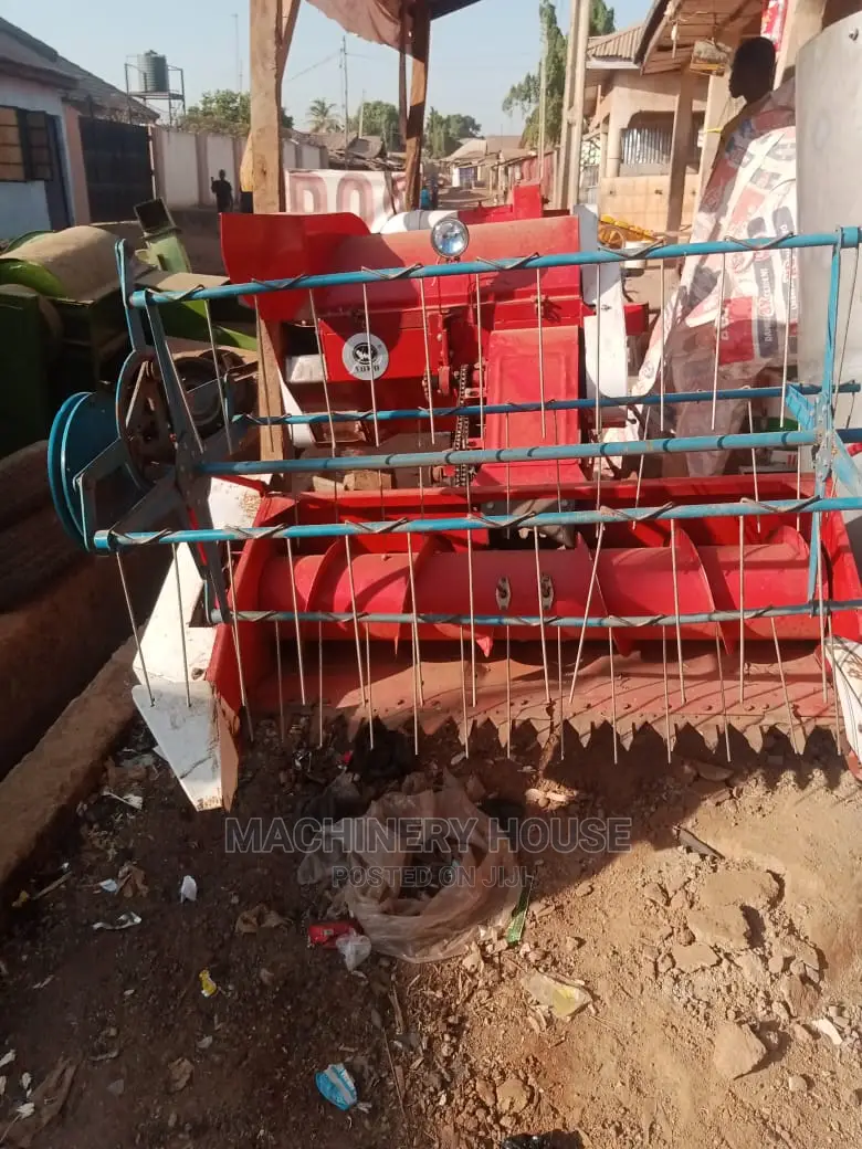 Combine Harvesters For Seedlings Rice Wheat Etc
