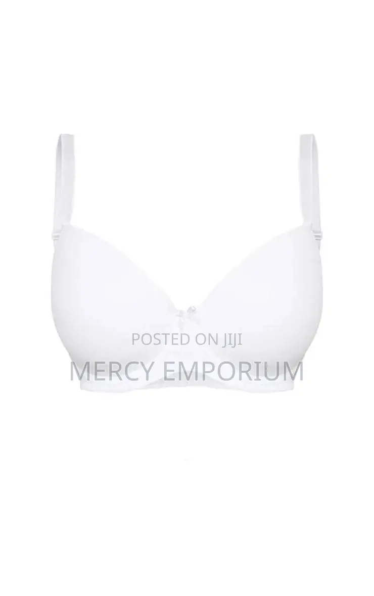 White Foam Paded T-Shirt Bra. Bra Size 40FF. Big Bra Size