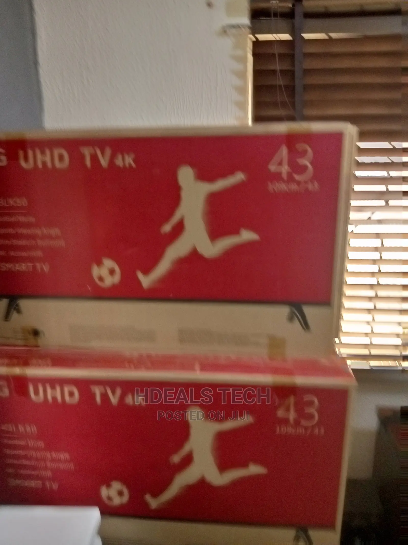 LG 43-Inch Black Smart TV, 43LK50.