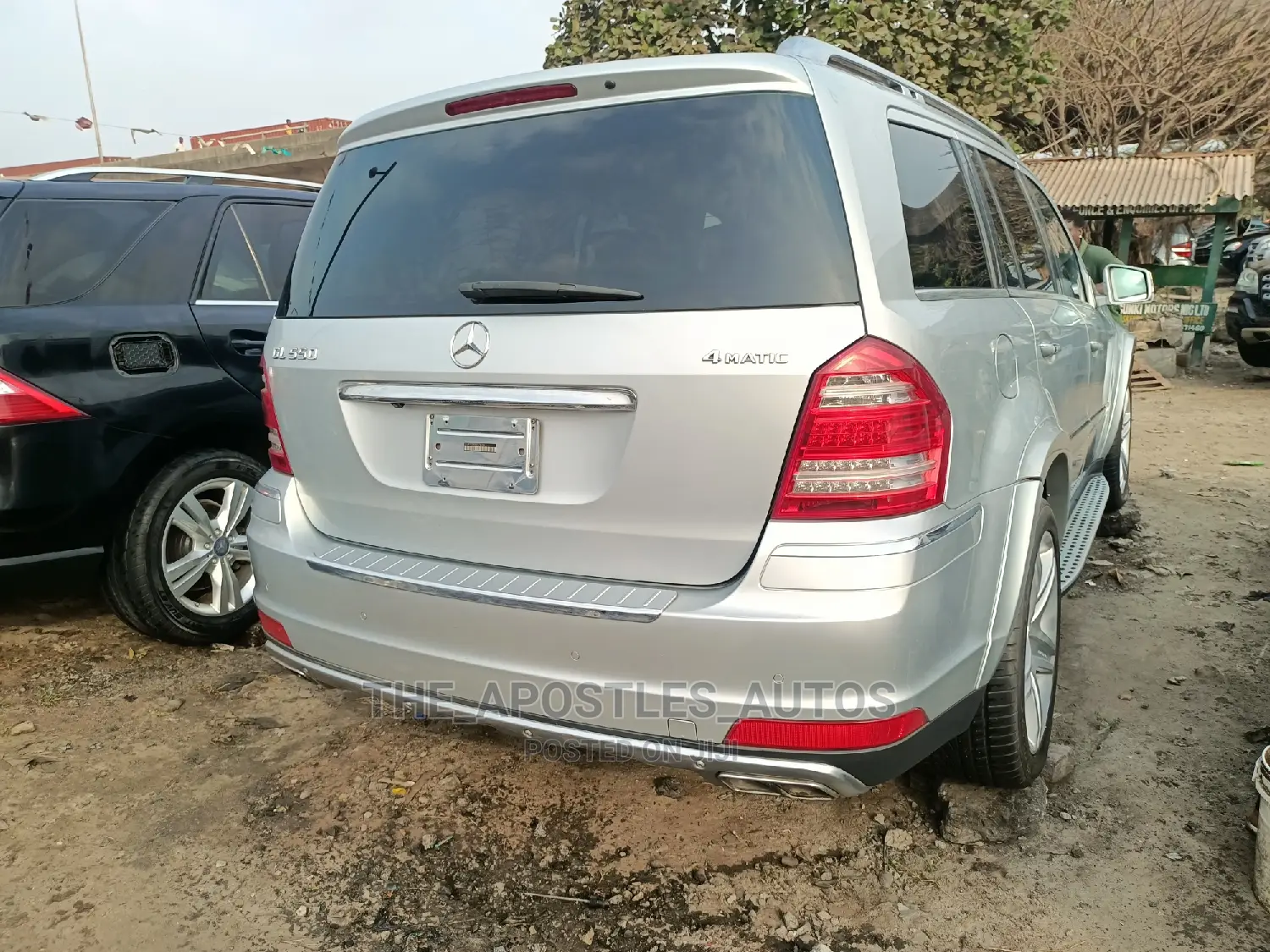 Mercedes-Benz GL-Class GL 550 2011 Silver