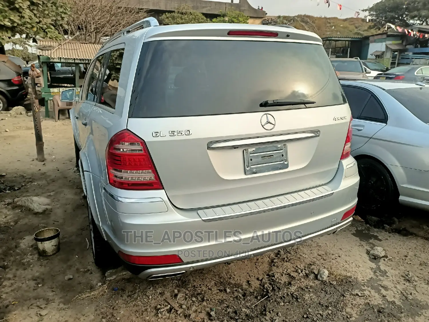 Mercedes-Benz GL-Class GL 550 2011 Silver