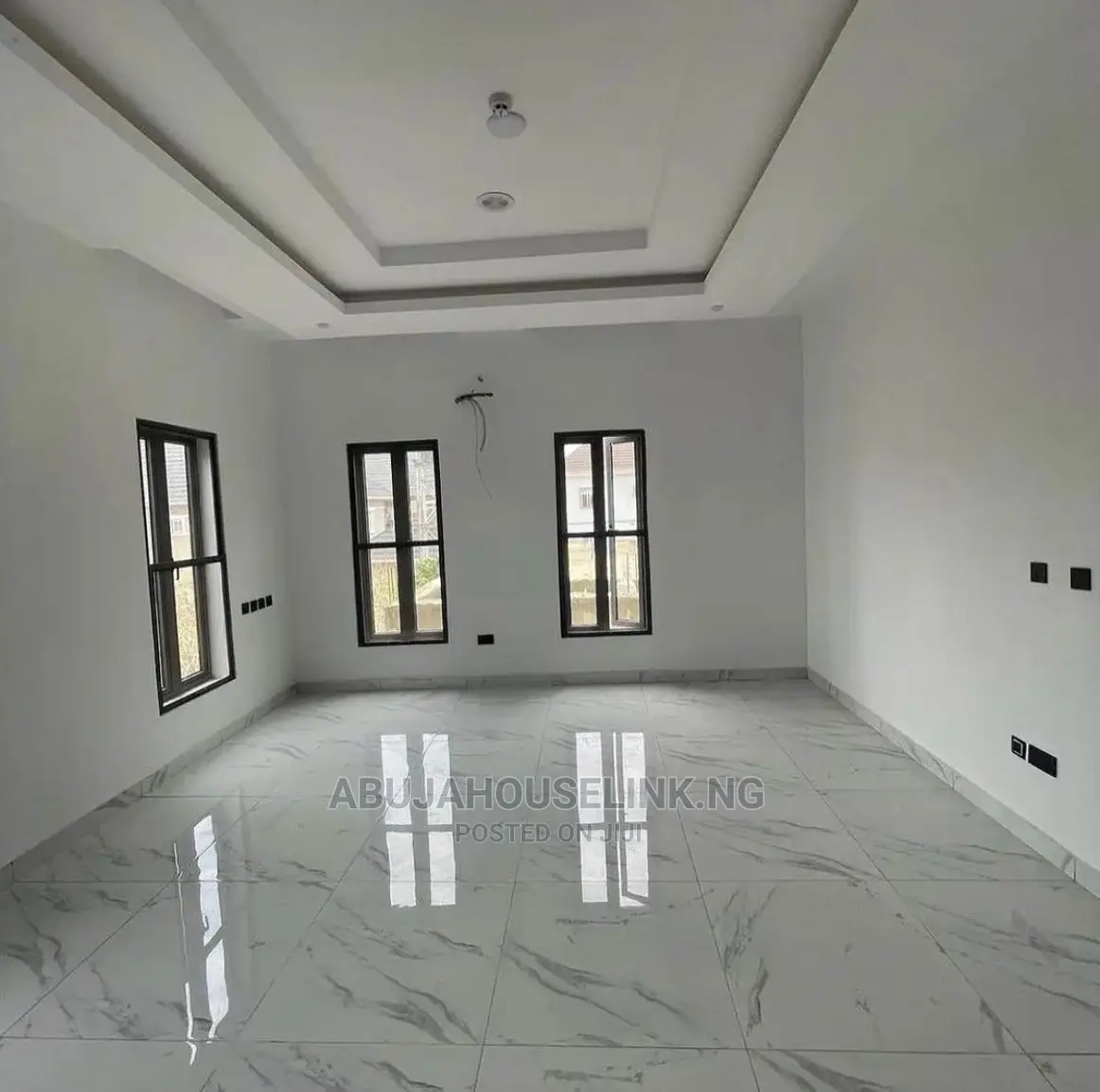 6bdrm Duplex in Apo Resettlement for sale
