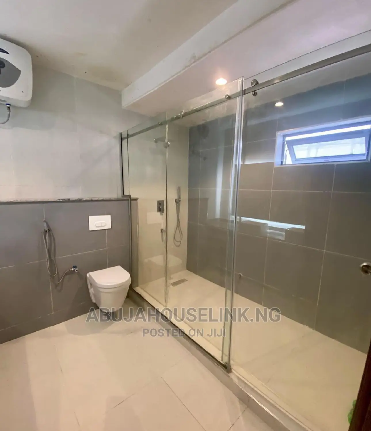 5bdrm Duplex in Guzape Abuja for sale